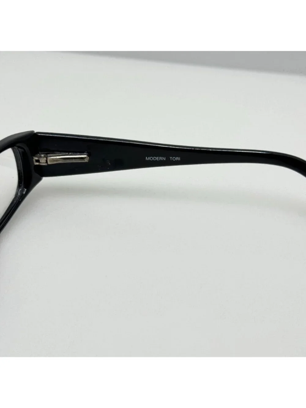 Modern Optical Eyeglasses Eye Glasses Frames Tori 46-15-135 Black